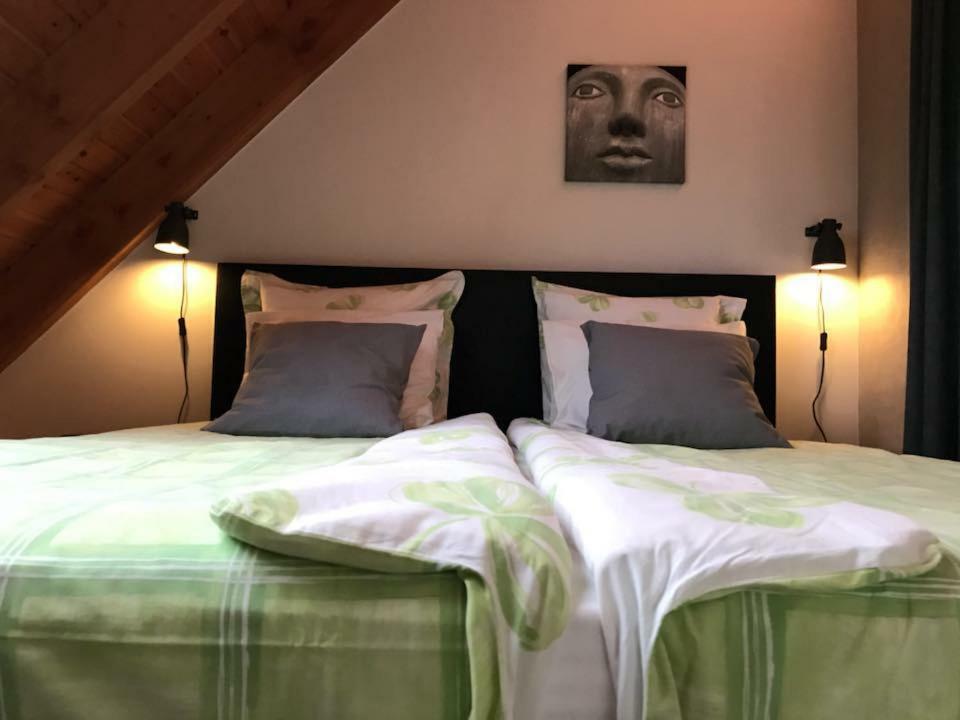 Gastenverblijf Chambre Damis - Geniet Van Haspengouw, Buiten En Binnen! Heers Eksteriør bilde